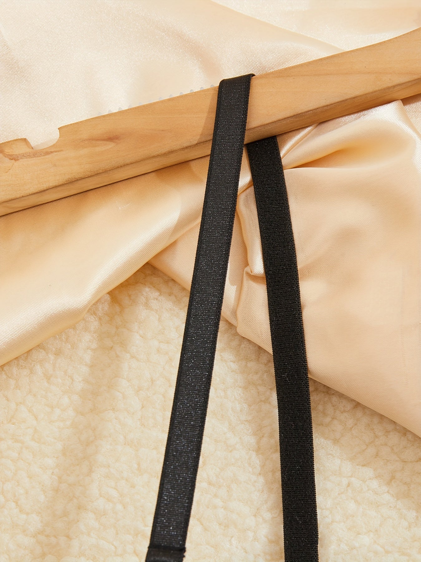 Women's Black Semi-Transparent Lace Edge Steel Ring Lingerie