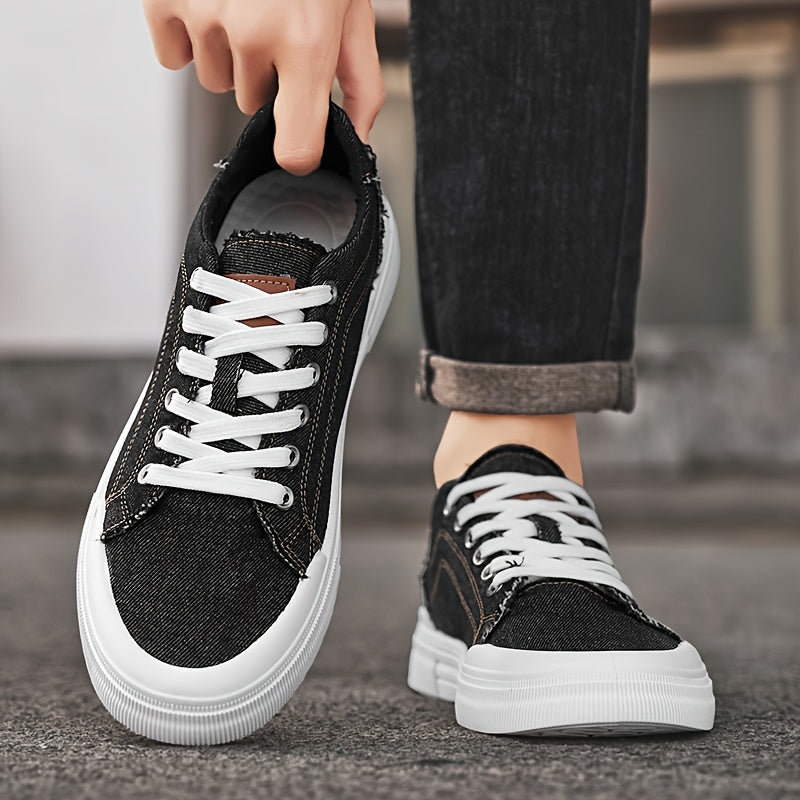 Men's Canvas Low-Top Sneakers Casual All-Season Lace-Up Solid Color