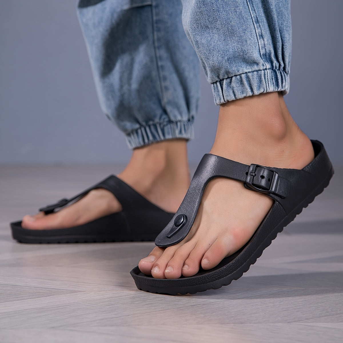 Women's Solid Color Flip Flops Casual Wedge Flats Comfortable Shoes