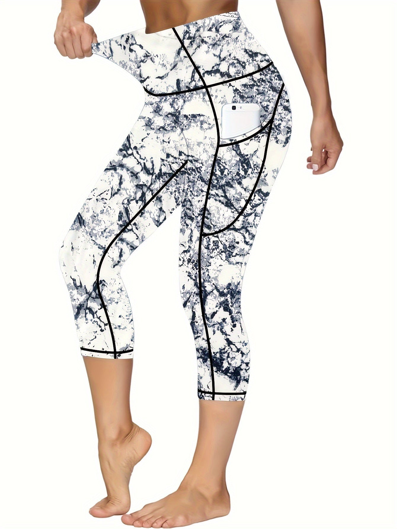 Plus Size Women's High-Waisted Capri Yoga Pants with Pockets