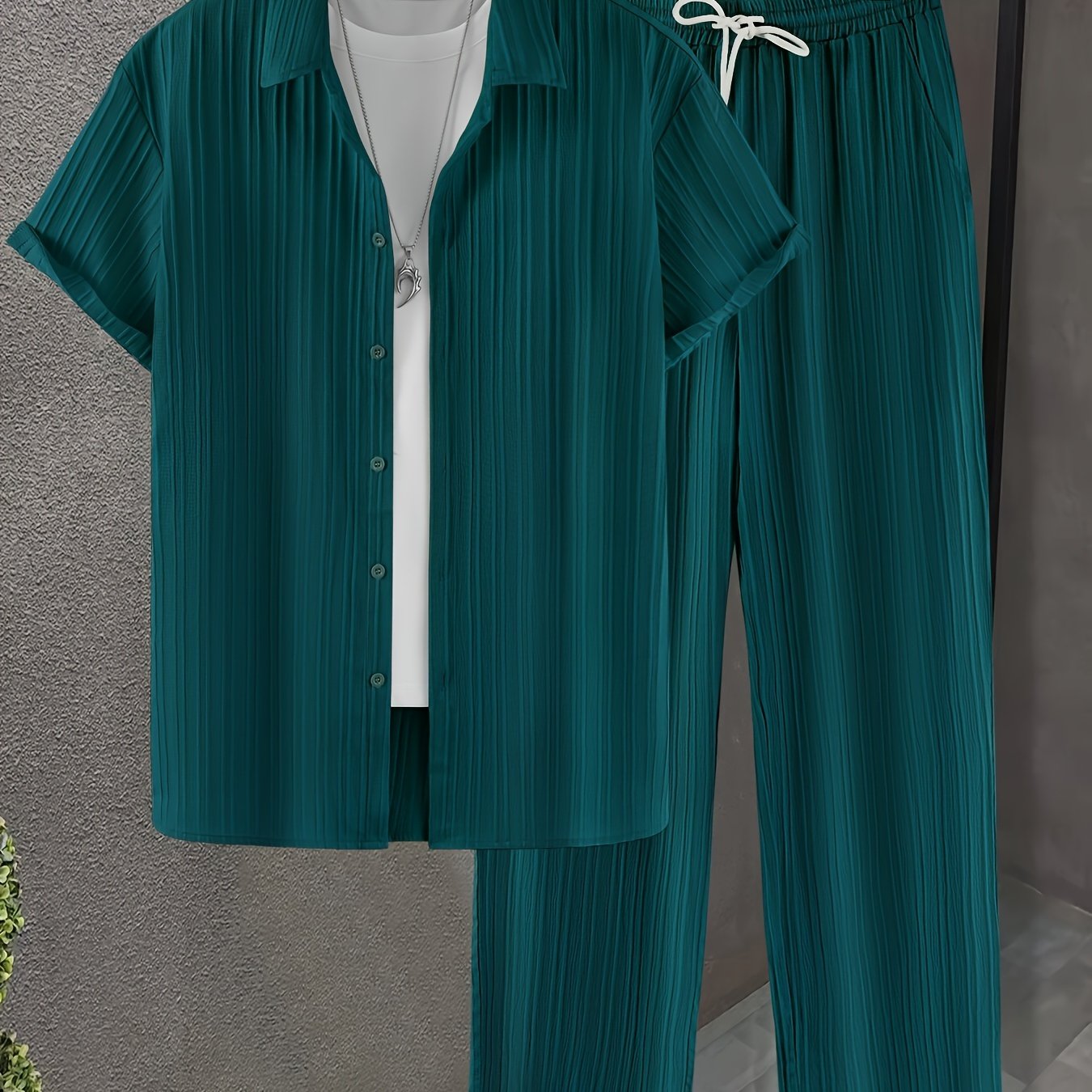 Men's Casual 2-Piece Set Short Sleeve Shirt and Drawstring Pants Polyester Summer