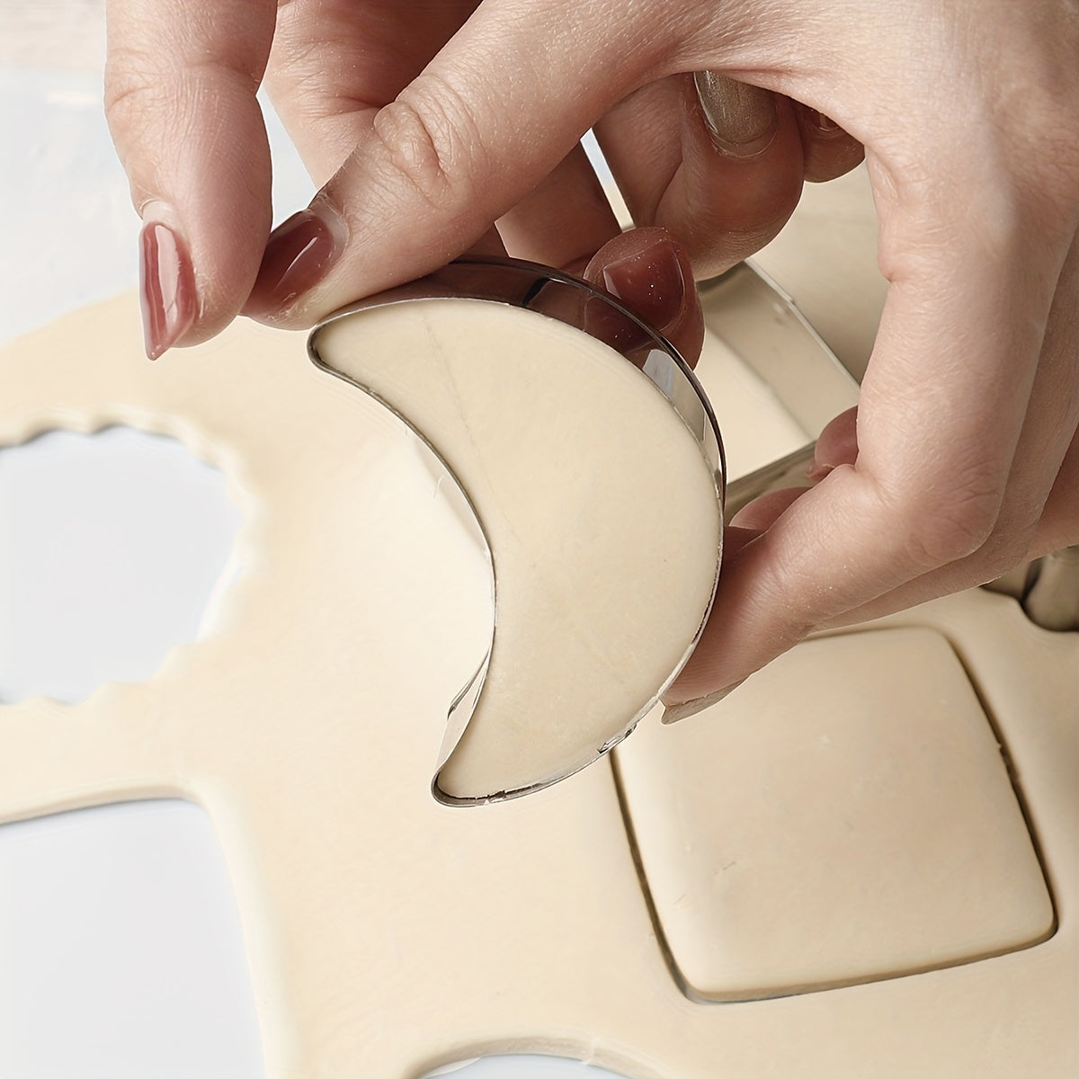 Set of 6 Stainless Steel Geometric Cookie Cutters for Baking Biscuits and Pastries