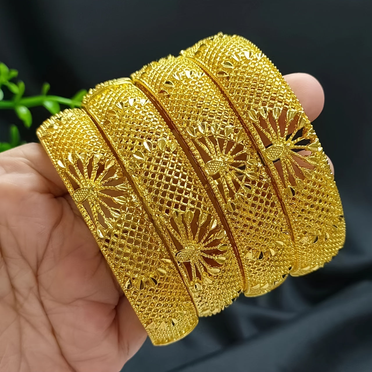 Gold-Plated Peacock Bracelet Set 4-Piece Jewelry Gift for Mother's Day Graduation