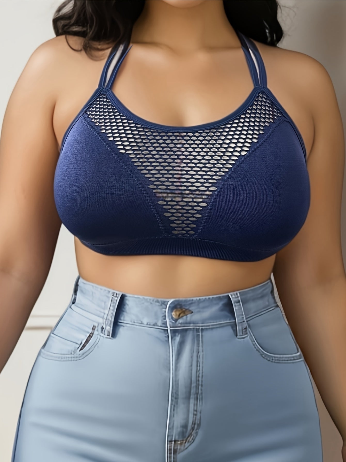 Women Seamless Sports Bra with Removable Pads Breathable Mesh, Solid Color