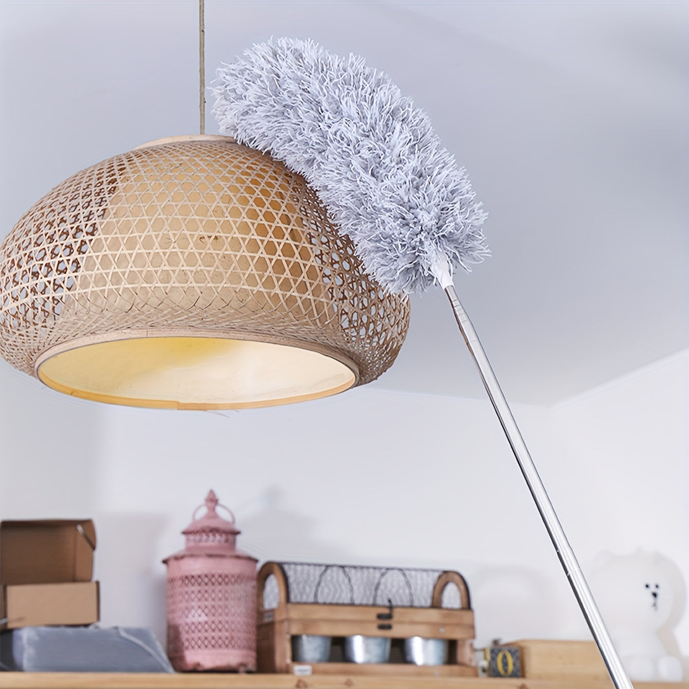 Mikrofiber chang olish asbobi, teleskopik zanglamaydigan po'latdan yasalgan tutqich bilan - shiftlarni, avtomobillarni tozalash va uyda hayvon sochlarini olib tashlash uchun ideal.