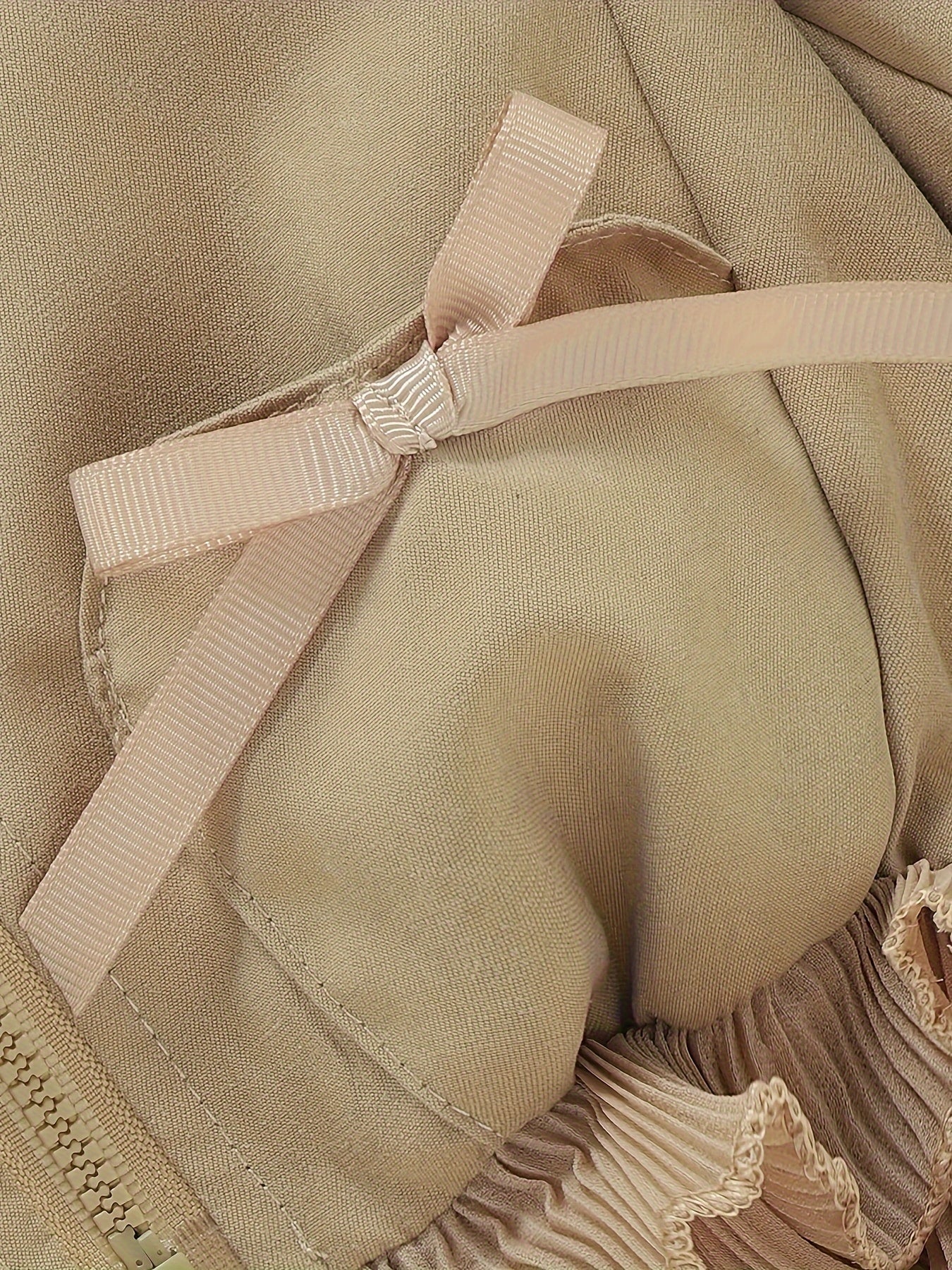 Toddler Girls Beige Zip-Up Jacket with Ruffle Detail for Spring Fall Fashion