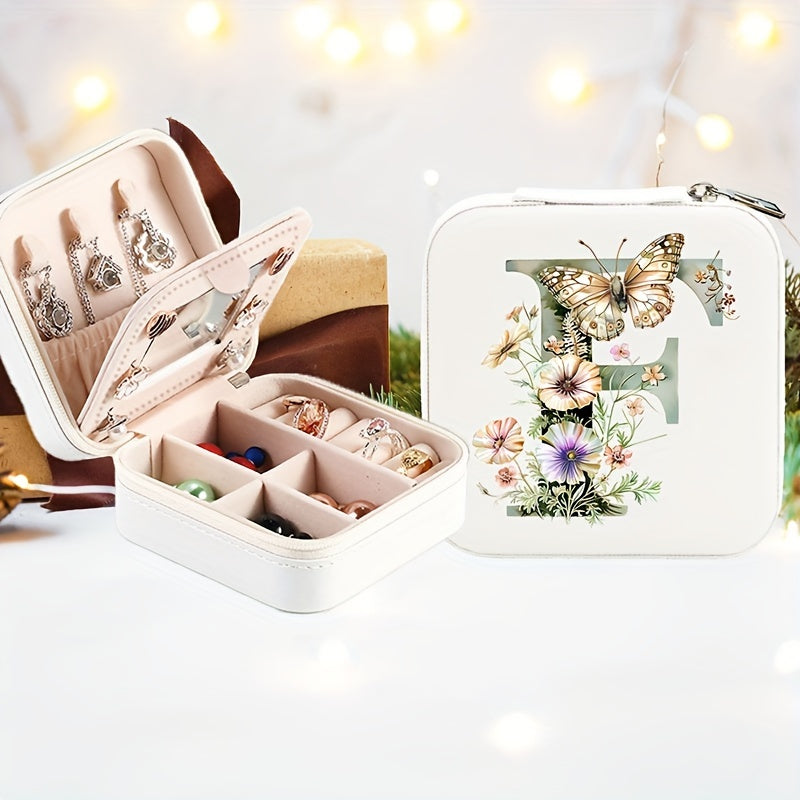 Yolgʻon charm bilan shaxsiylashtirilgan alfavitli flip-top bilan qoplangan, soʻzma-soʻz qoplangan va taqinchoqlarni saqlash uchun quti
