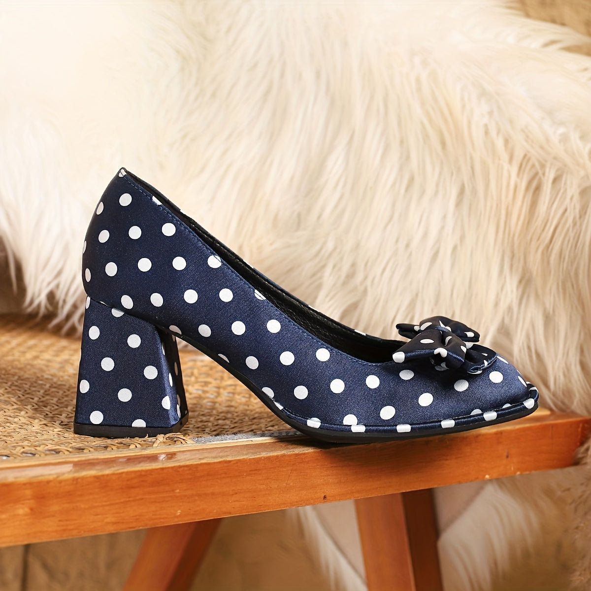 Ayollar uchun polka nuqta Mary Jane poyabzal, bog'lamli kvadrat barmoqli, blok poyabzal, qulay oyoq kiyimlar, turli ranglarda