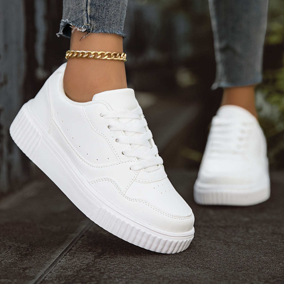 Women's White Low-Top Sneakers Casual Lace-Up Shoes with EVA Sole