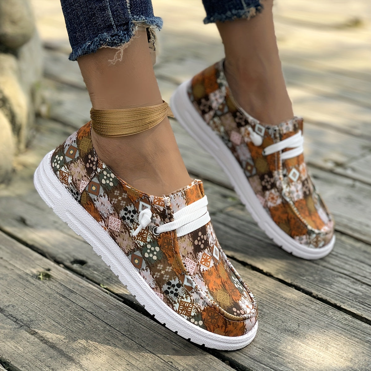 Women's Mesh Flat Sports Shoes Lightweight Athletic Sneakers