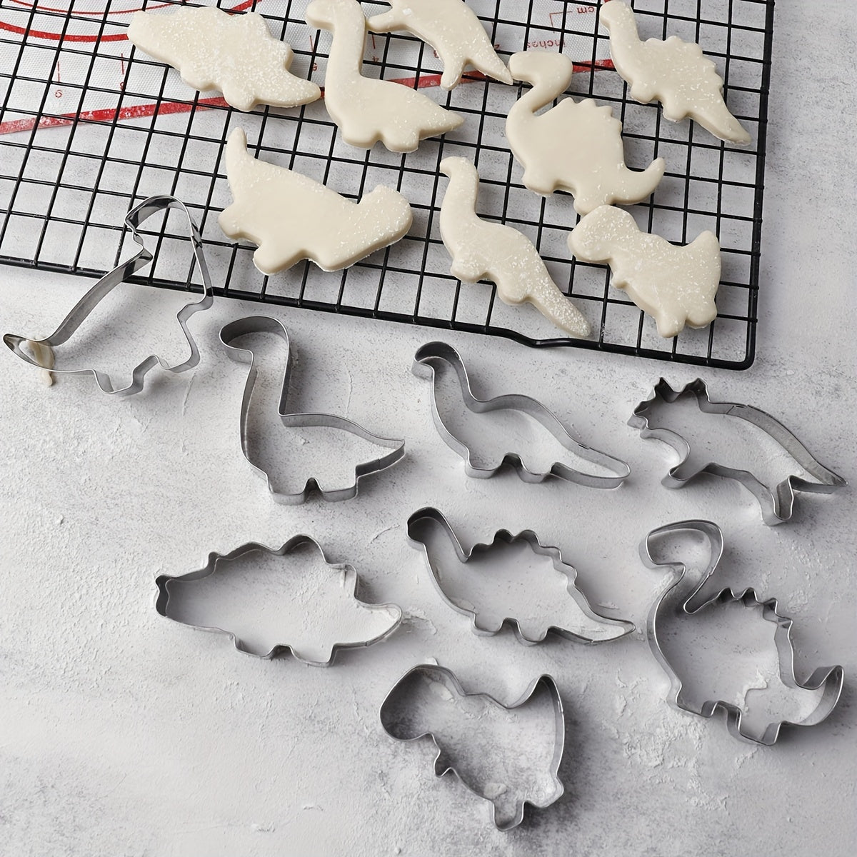Set of 8 Dinosaur-Shaped Stainless Steel Cookie Cutters for Baking Pastries and Biscuits