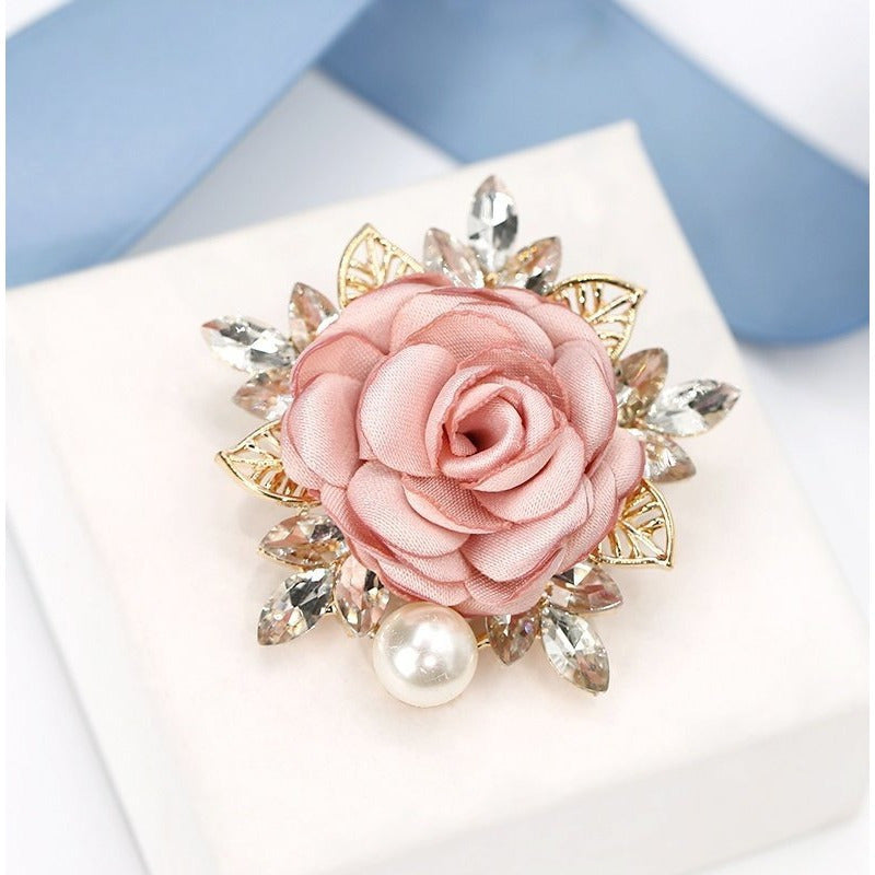 Fabric Flower Brooch Pin with Pearl Details for Women and Men Wedding Party Accessory