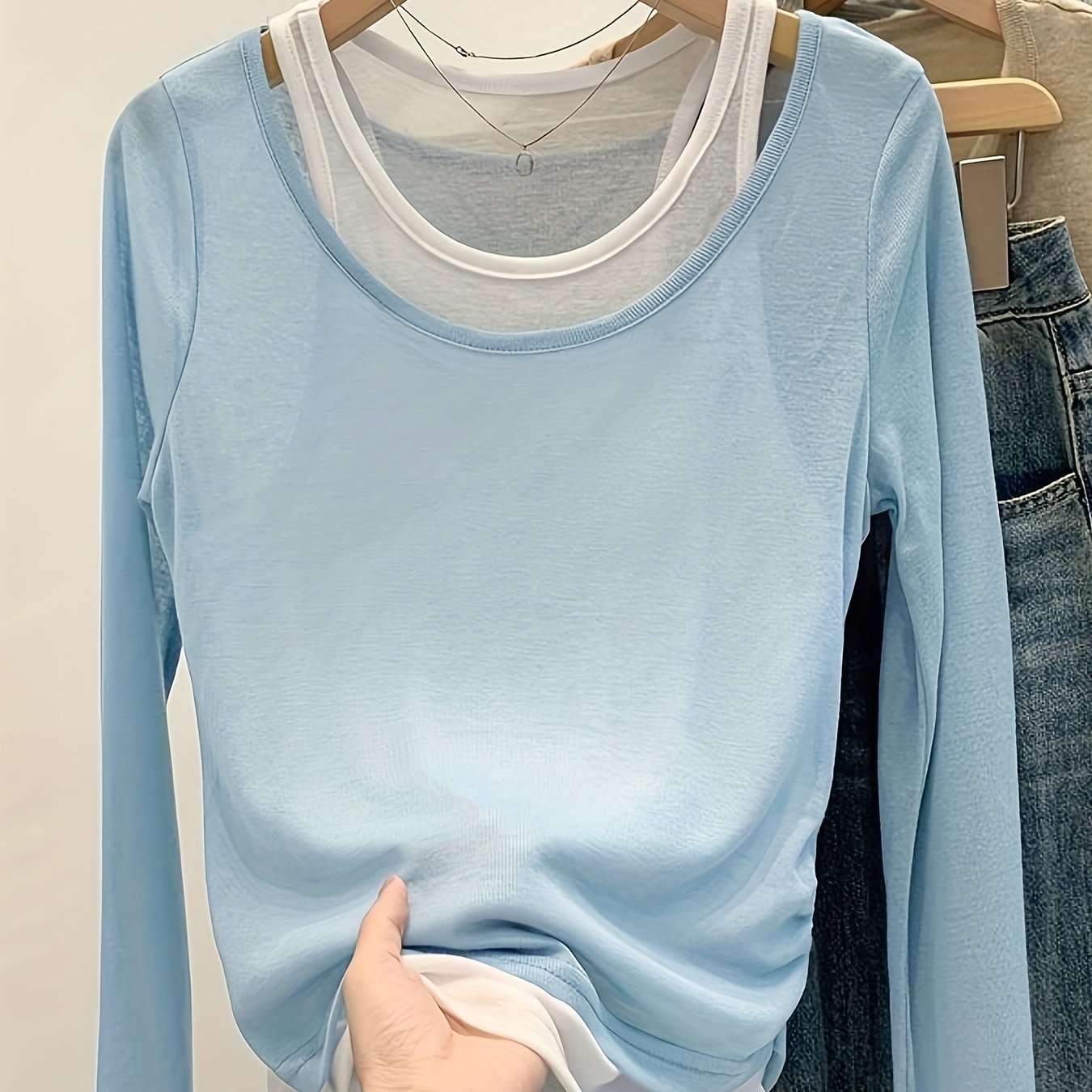 Women's Black and White Color Block Long Sleeve Top for Fall 2024 Slim Fit Knit Fabric