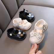 Girls Flat Shoes with Bow Knot Flowers for Spring and Fall