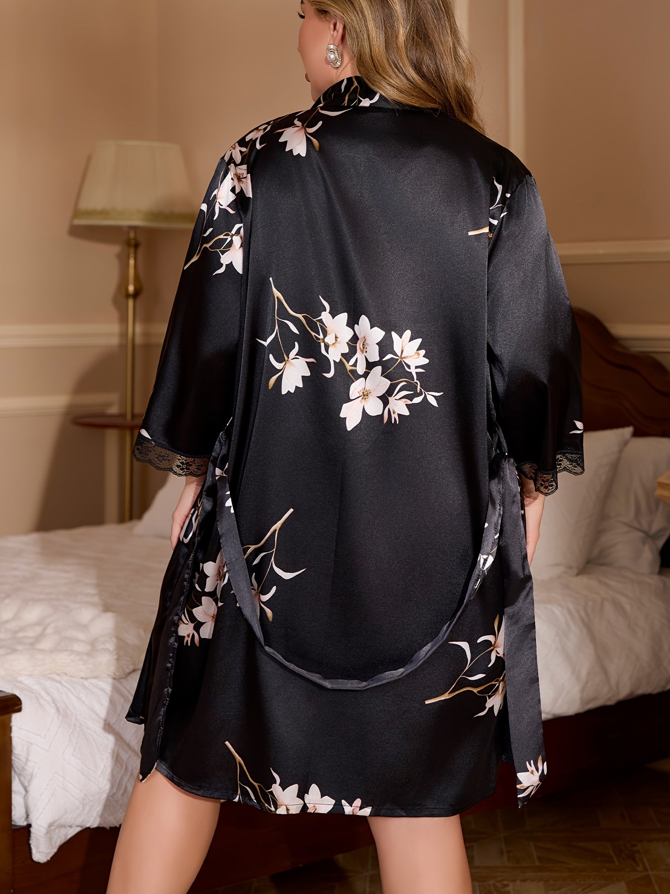 Plus Size Satin Floral Print Two-Piece Set With Contrast Lace Sleepwear