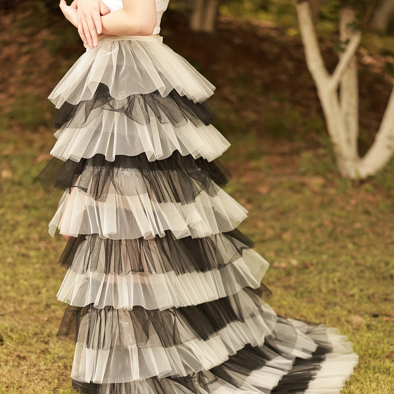 Elegant Bridal Fishtail Dress with Baroque Princess Accessories for Weddings