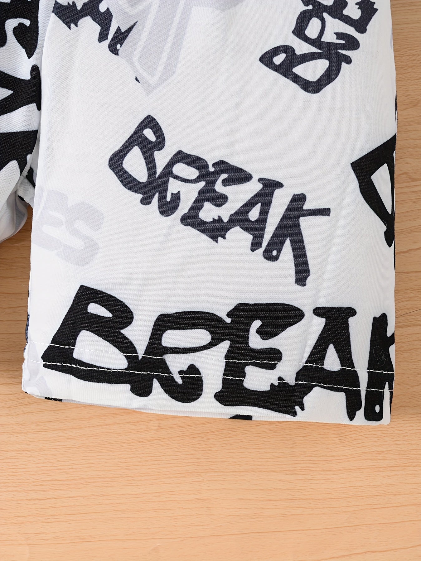 Boys Casual Two-Piece Set Hooded T-Shirt and Shorts Alphabet Print Spring Summer