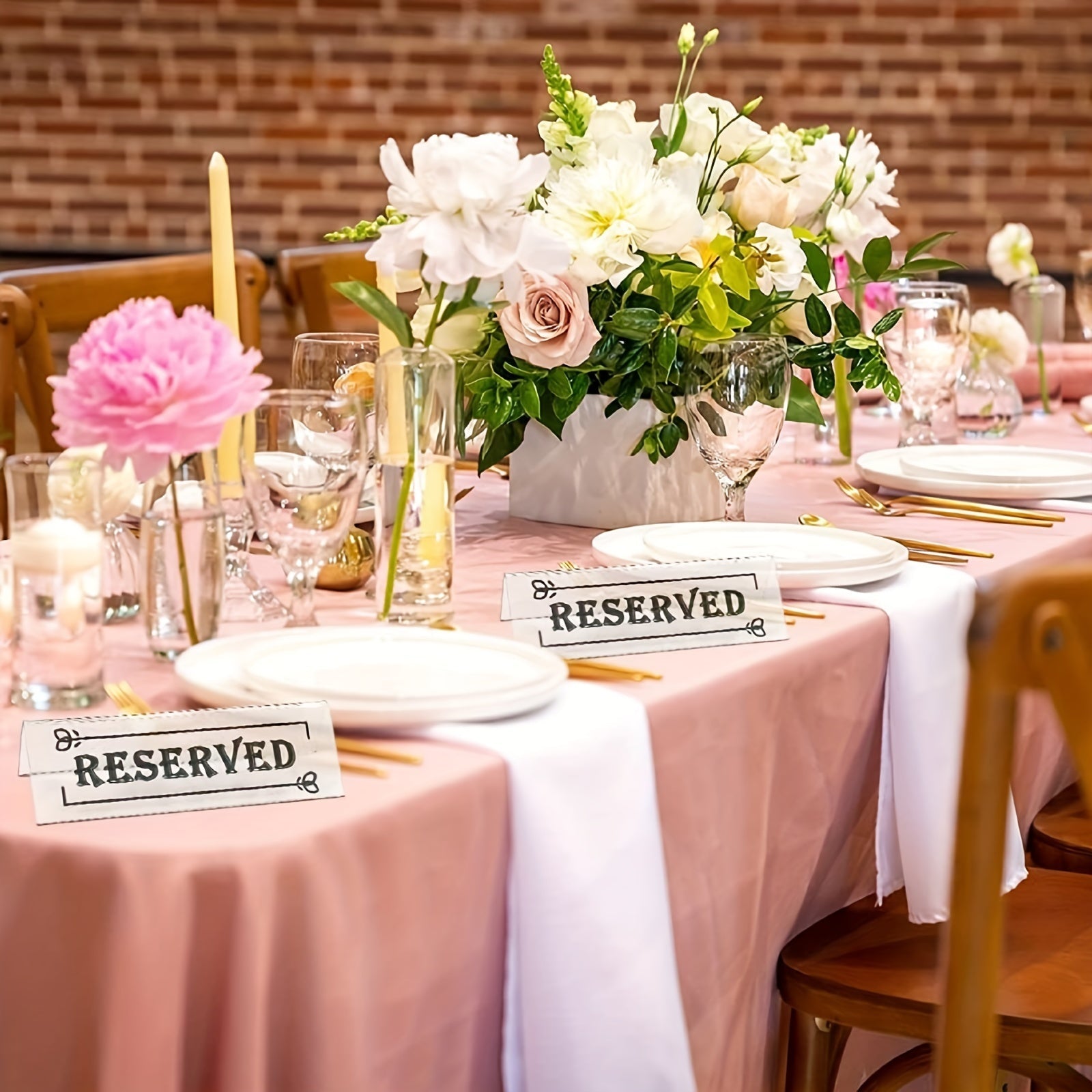 Set of 2 Acrylic Reserved Table Signs Waterproof Double-Sided Seating Tents for Weddings Parties Restaurants