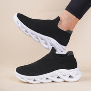 Women's Slip-On Walking Sneakers Breathable Knit Lightweight Casual Shoes