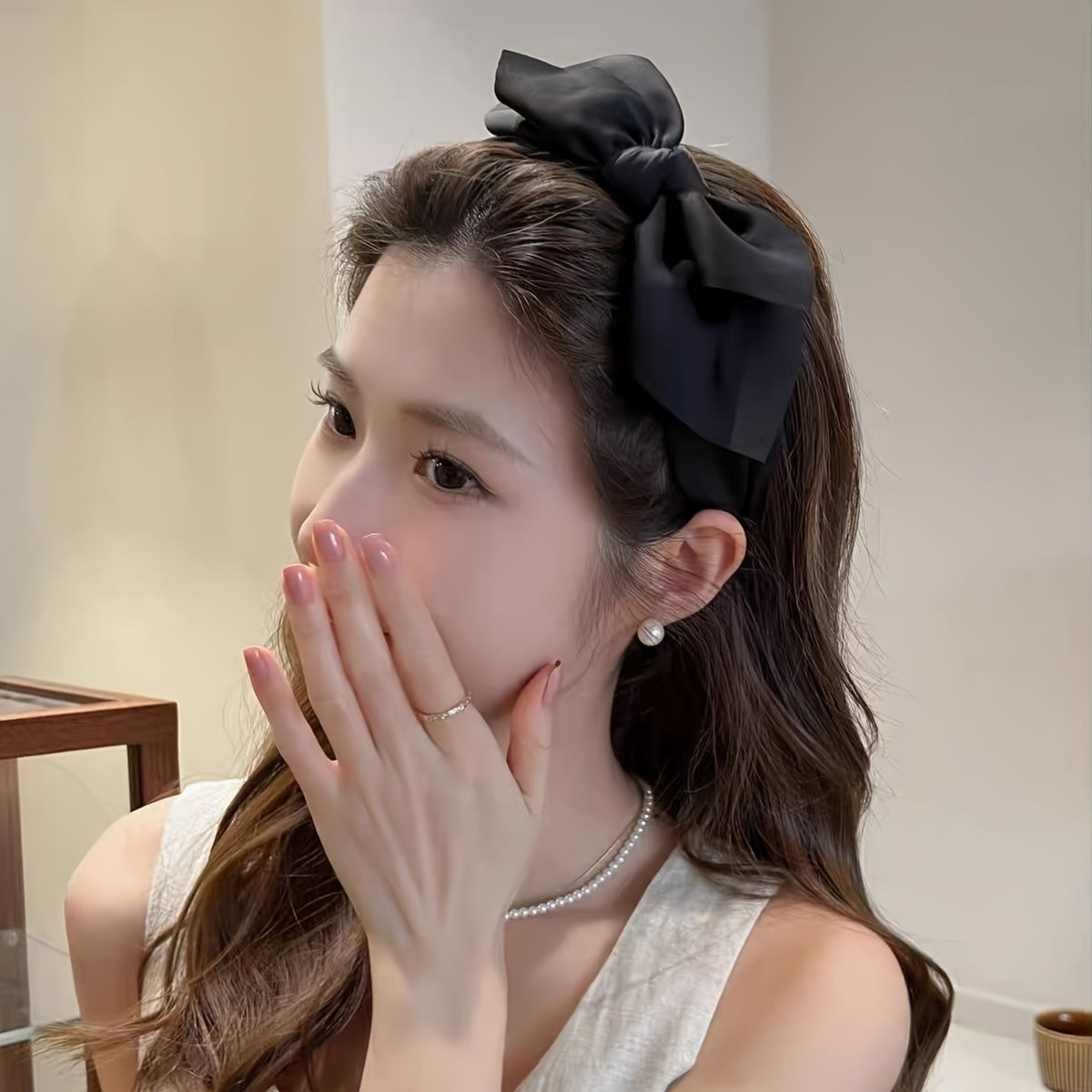 Women’s Mesh Bow Headband Solid Color Elegant Hair Accessory for Daily Wear or Parties