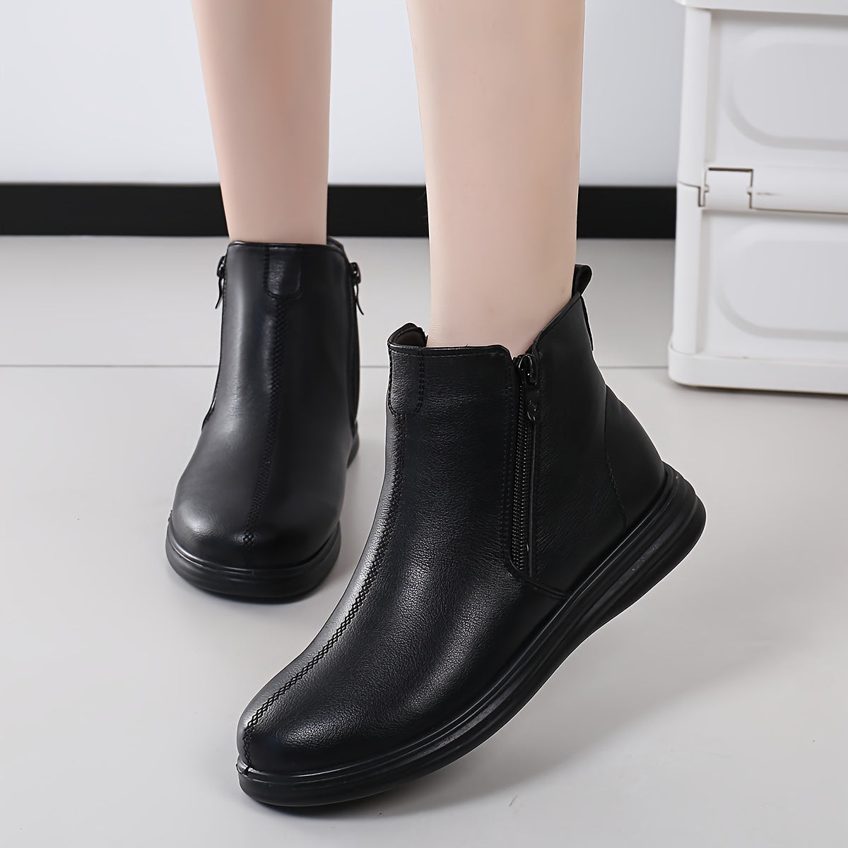 Women's Casual PU Ankle Boots with Zipper, Round Toe, Flat Heel