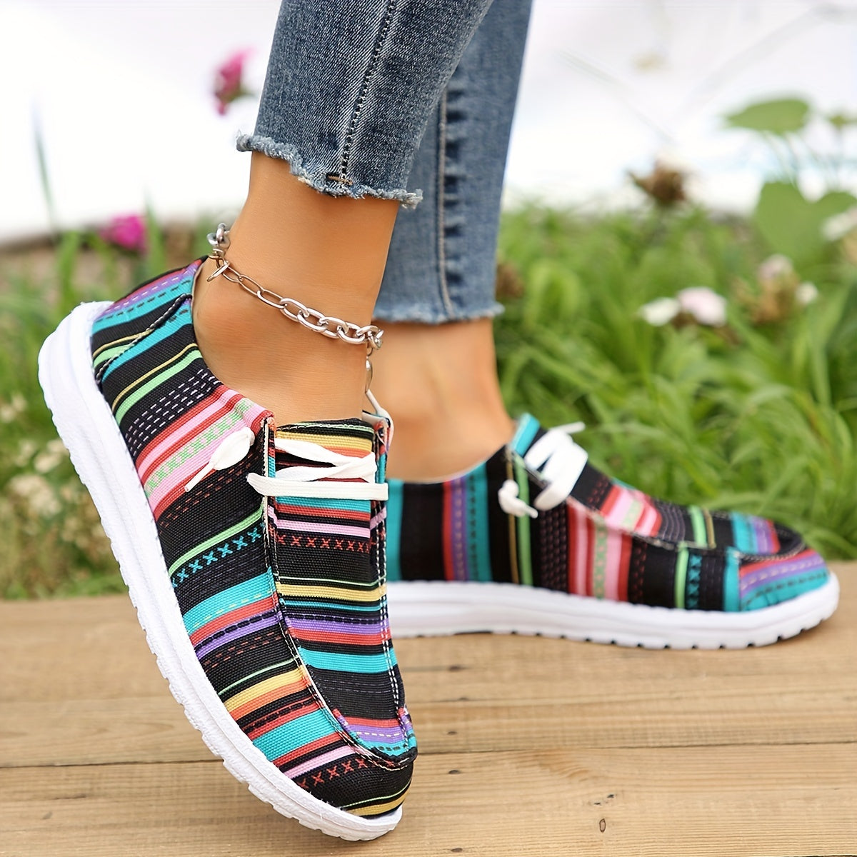 Women's Casual Flat Shoes Breathable Fabric with Colorful Stripes