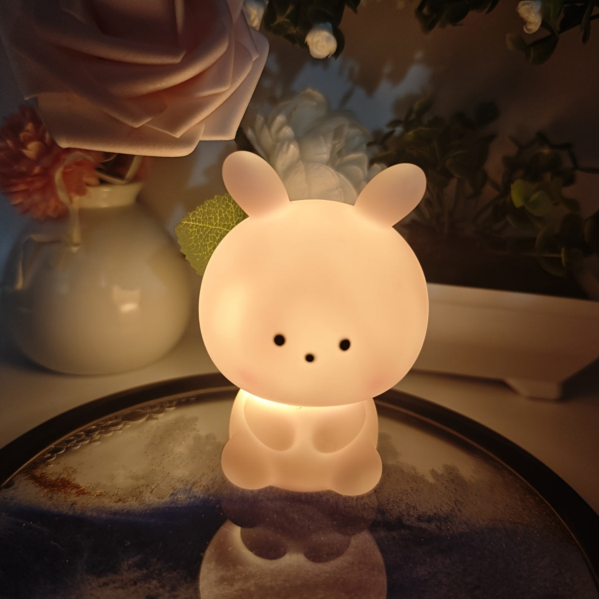 Pear Night Light Battery-Operated with On/Off Switch for Holiday Parties and Gifting