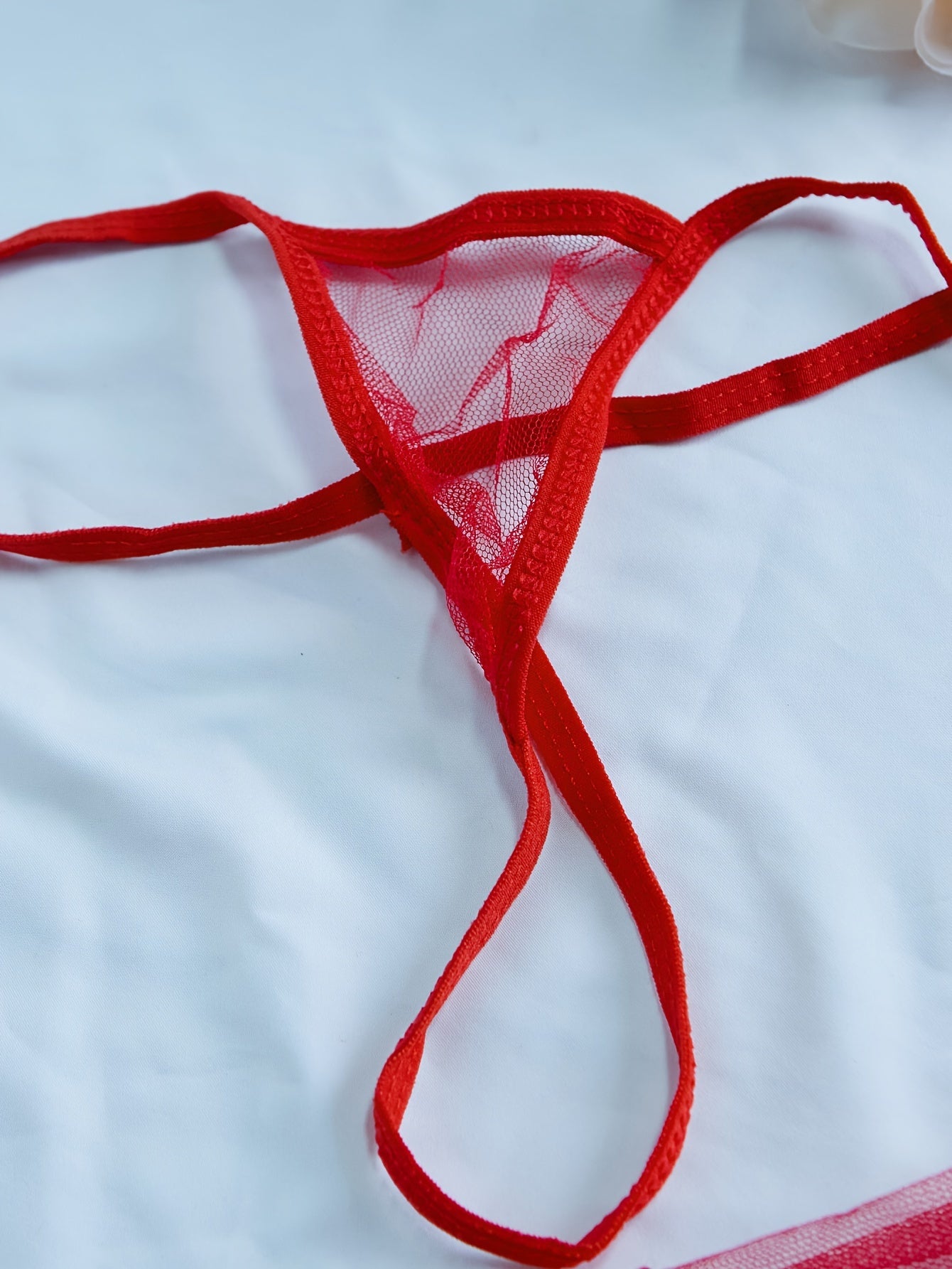 Нижнее белье, кружевное платье из сетки с глубоким V-образным вырезом и трикотажной тканью из полиэстера