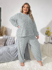 Plus Size Women's Flannel Pajama Set Long Sleeve Loungewear Two Piece