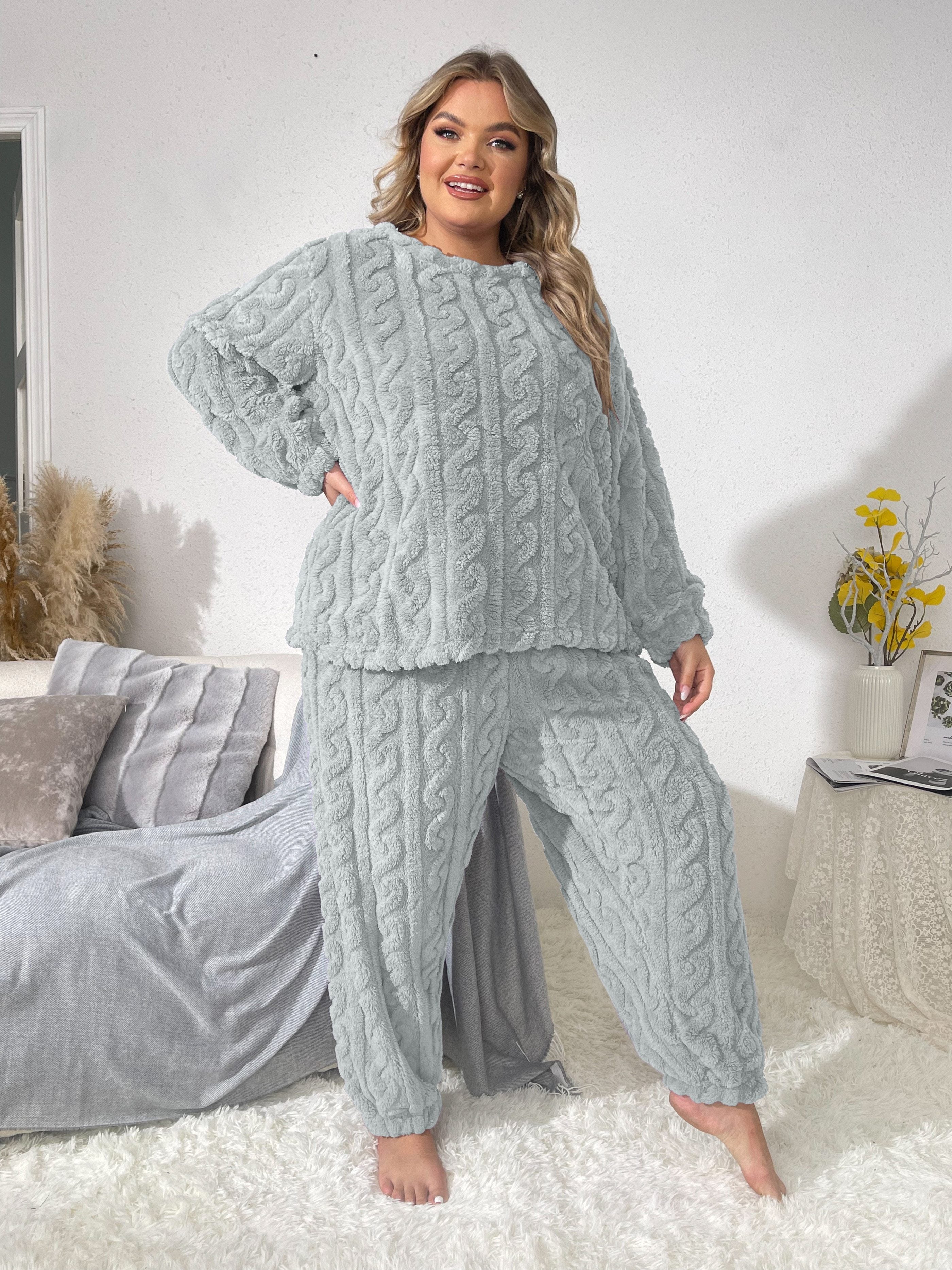 Plus Size Women's Flannel Pajama Set Long Sleeve Loungewear Two Piece