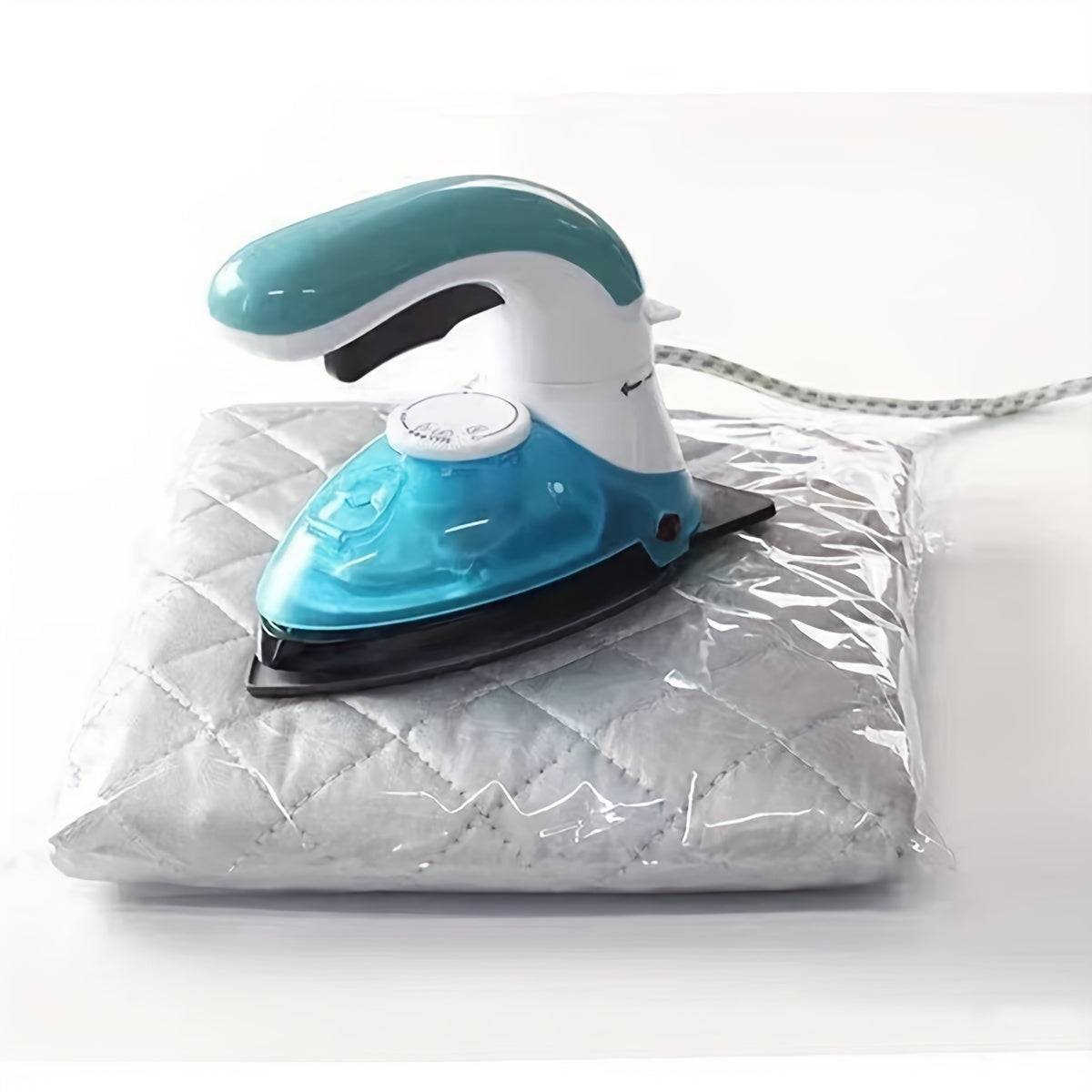 Alfombrilla de planchar plegable con algodón aislante, resistente a altas temperaturas, superficie de plancha portátil para escritorio