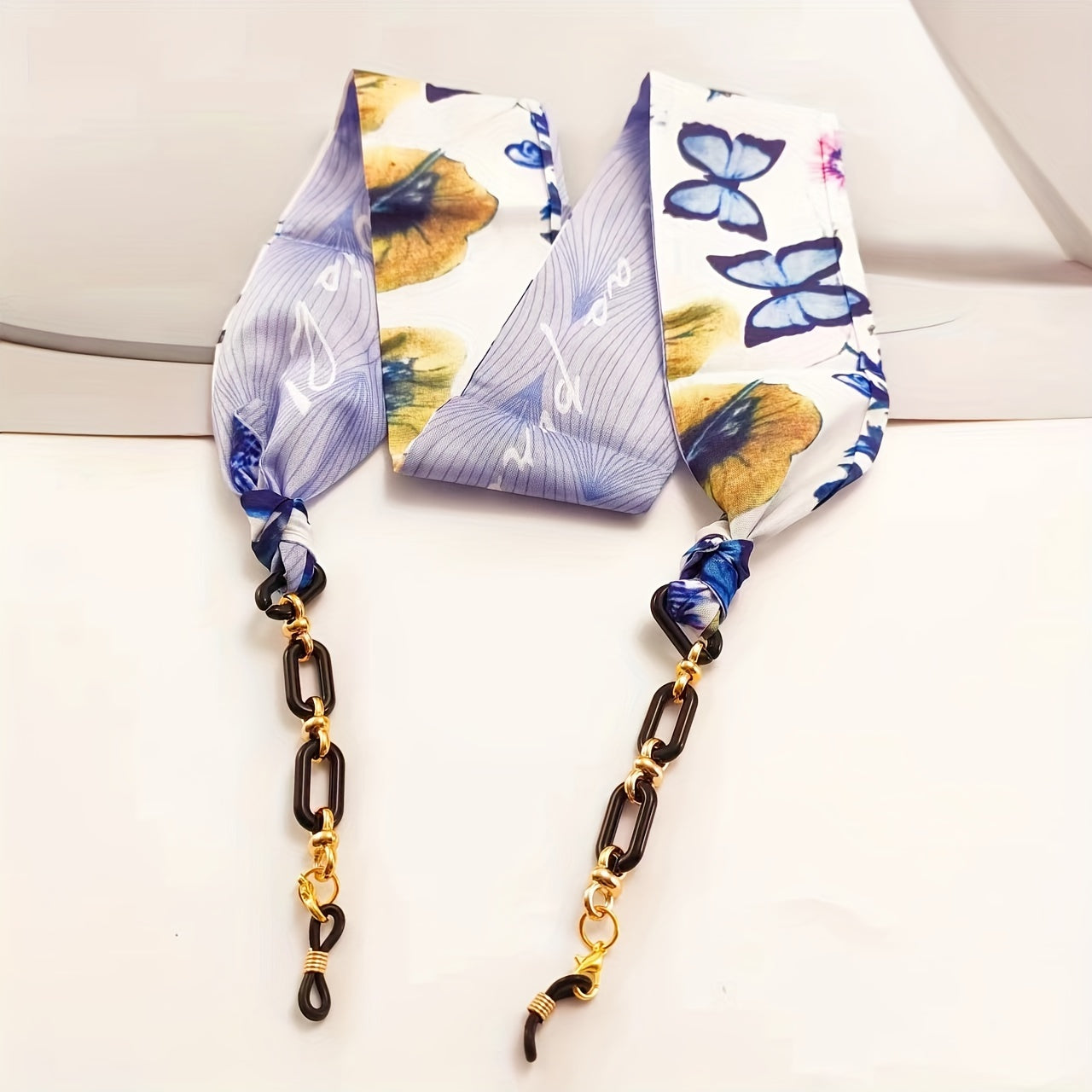 Eyewear Accessories Set with Cherry and Flower Pattern Scarf Glasses Chain Sunglasses Lanyard and Face Covering Strap