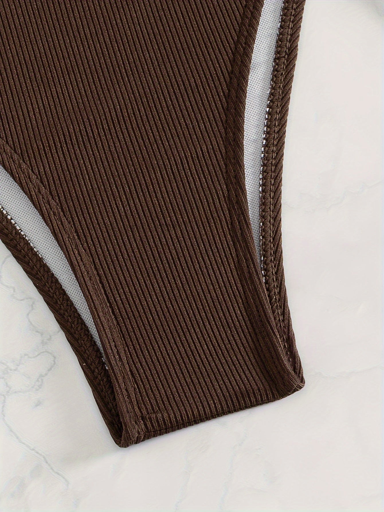 Women's Solid Color Bikini Set with Underwire Support Adjustable Straps High Stretch Swimsuit