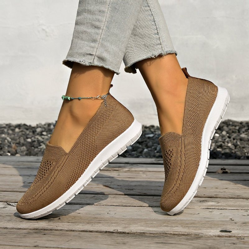 Women's Breathable Knit Slip-On Sneakers Low-Top Casual Shoes with Cushioned Sole