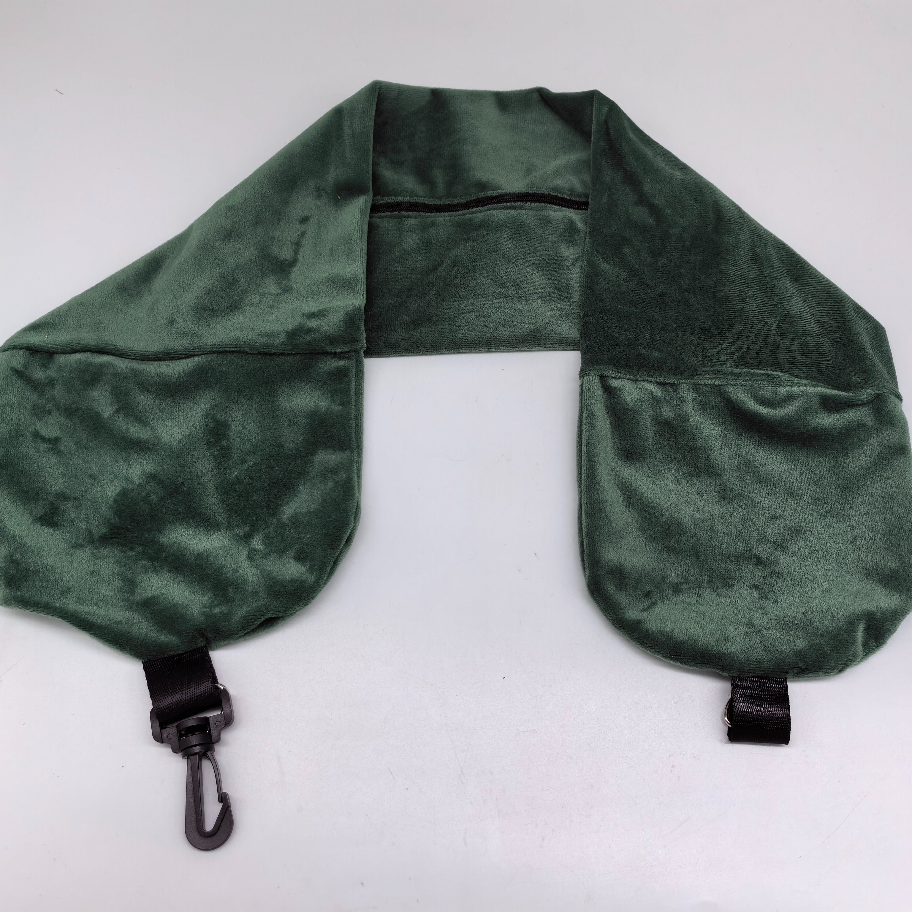 Yengil, yumshoq U-shaklidagi sayohat yostiqchasi, sozlanadigan qo'llab-quvvatlash va yuviladigan qopqog' bilan