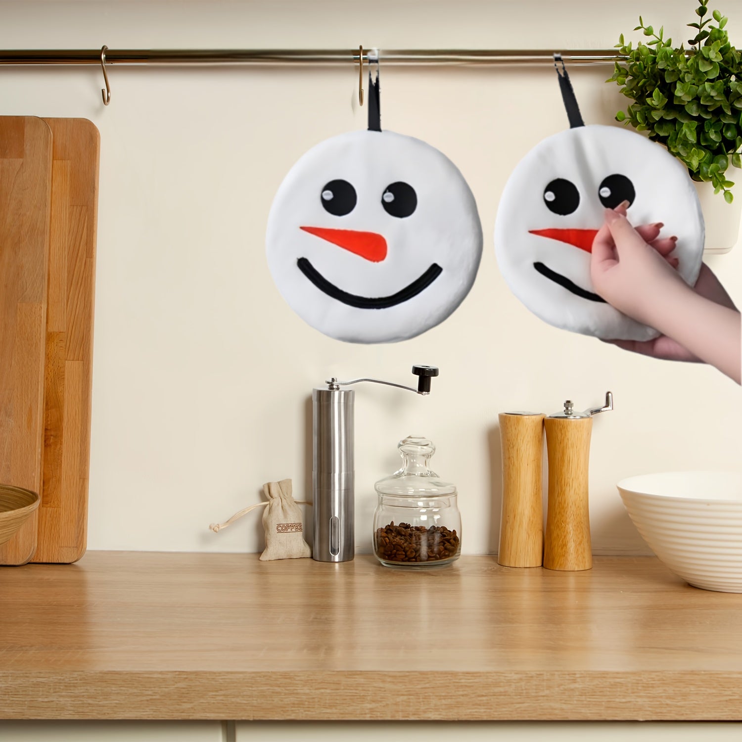 Coral Fleece osilib turgan sochiq, qorboncha o'ymakorligi bilan, tez quriydi, suvni yaxshi yutadi, oshxona va hammom uchun, Rojdestvo sovg'asi