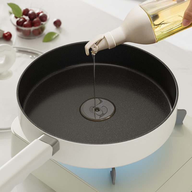 Set of Two Non-Stick Frying Pans with Lids, Multi-Functional Kitchen Cookware Set