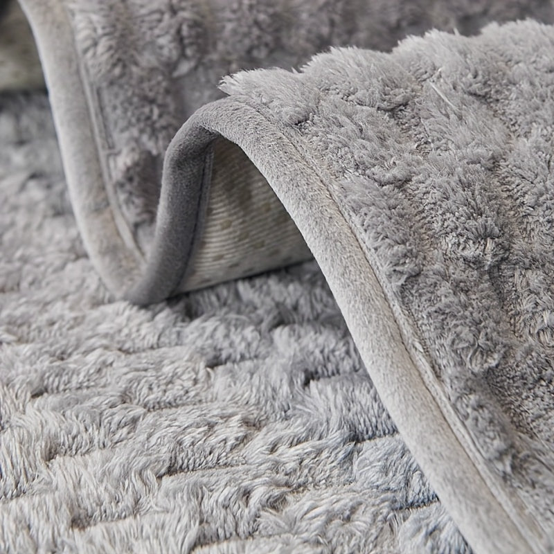 Funda de sofá de terciopelo con bordado de perro de dibujos animados, antideslizante, de felpa gruesa, protector de muebles