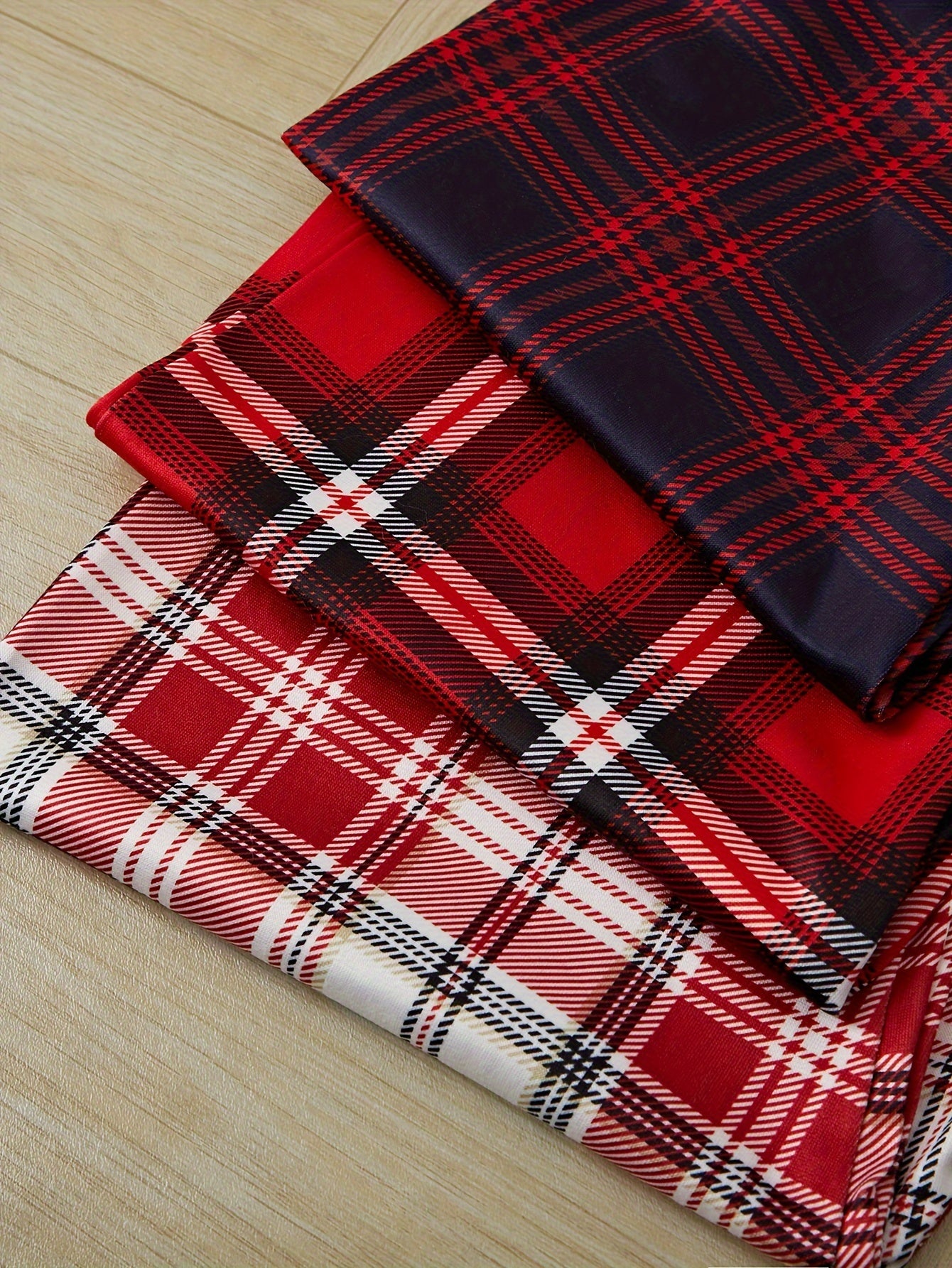 Kattalar uchun plaid uyqu pijama to'plamlari, old tomonda bog'ich va mikro elastiklik bilan