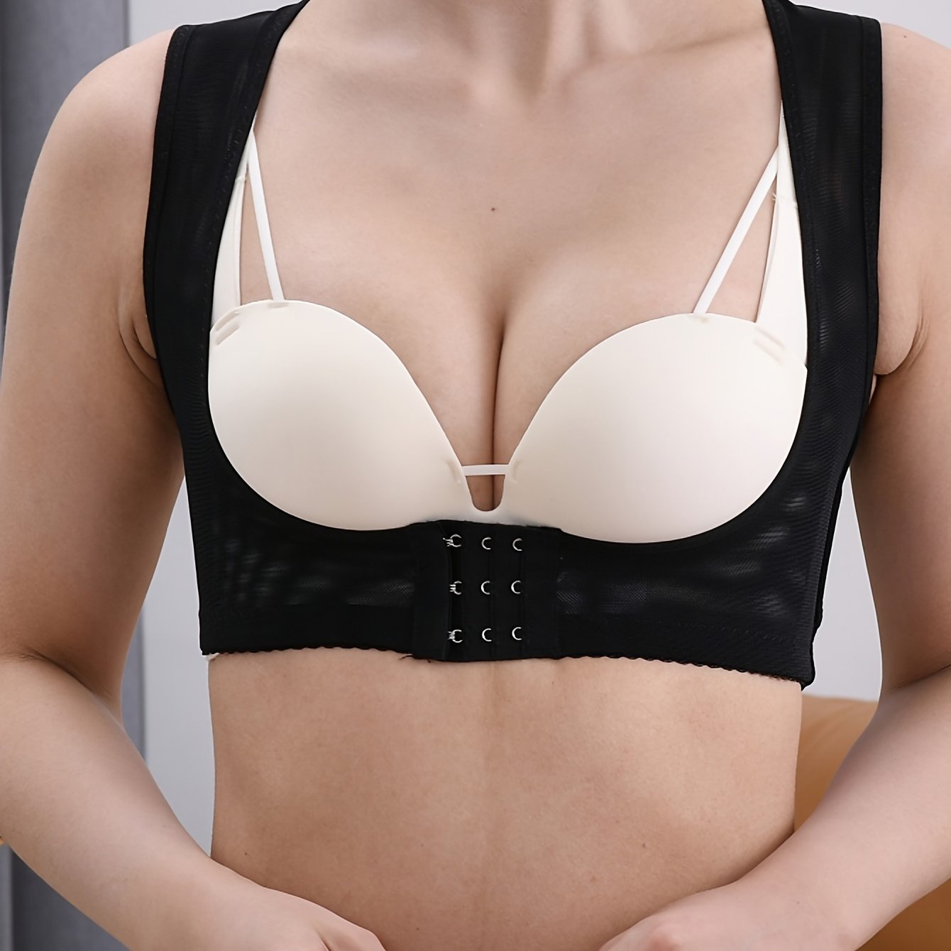 Seamless Mesh Back Buckle Shapewear with Push-Up and Posture Correction