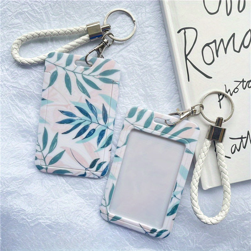 Avtobus va talaba ovqat kartalari, kampus ko'rgazmasi va zavod brendi eshik kartalari uchun himoya qopqog'i, kalit zanjiri bilan birga.