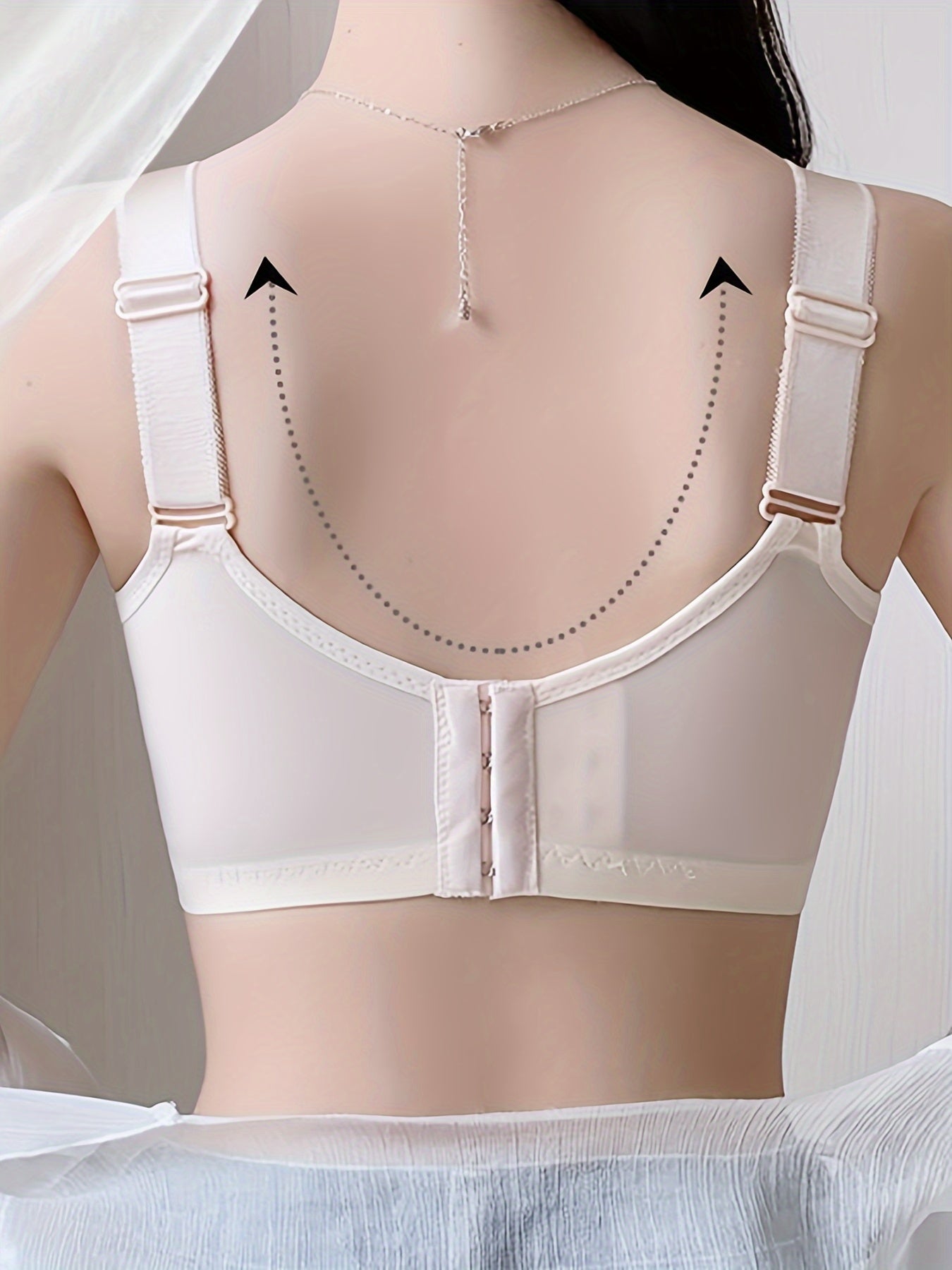 Women's Floral Lace Push-Up Bra Medium Support Seamless Sides Non-Wired Elastane Knit Fabric