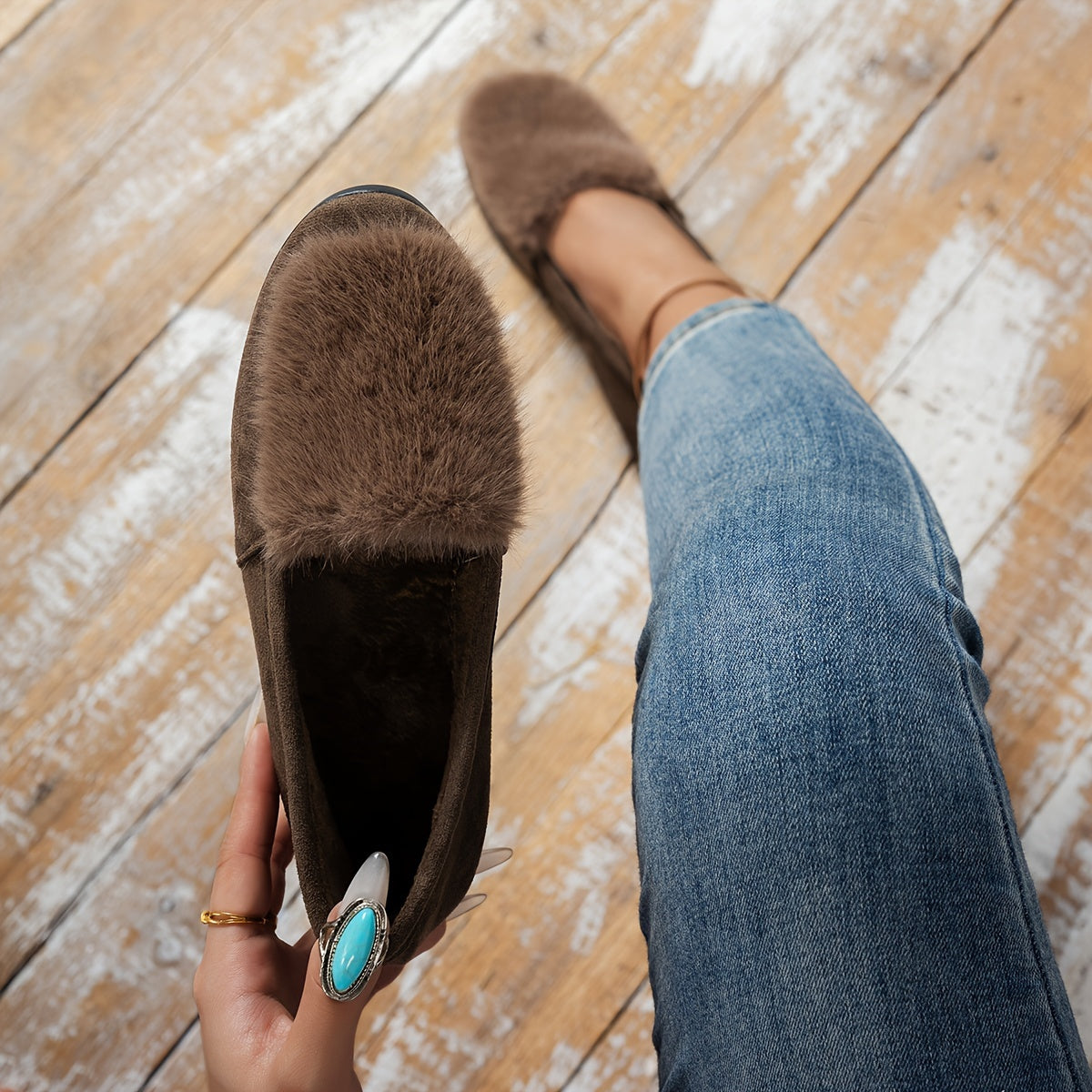 Women's Slip-On Flats with Faux Fur Trim - Lightweight All-Season Casual Shoes