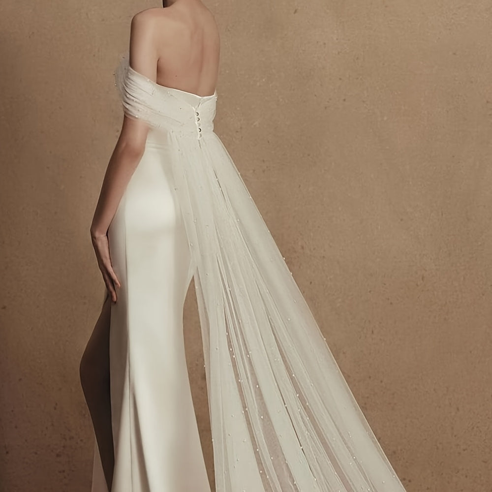 Women's Light Luxury Western-Style Wedding Dress with Pearls, Strapless, Train