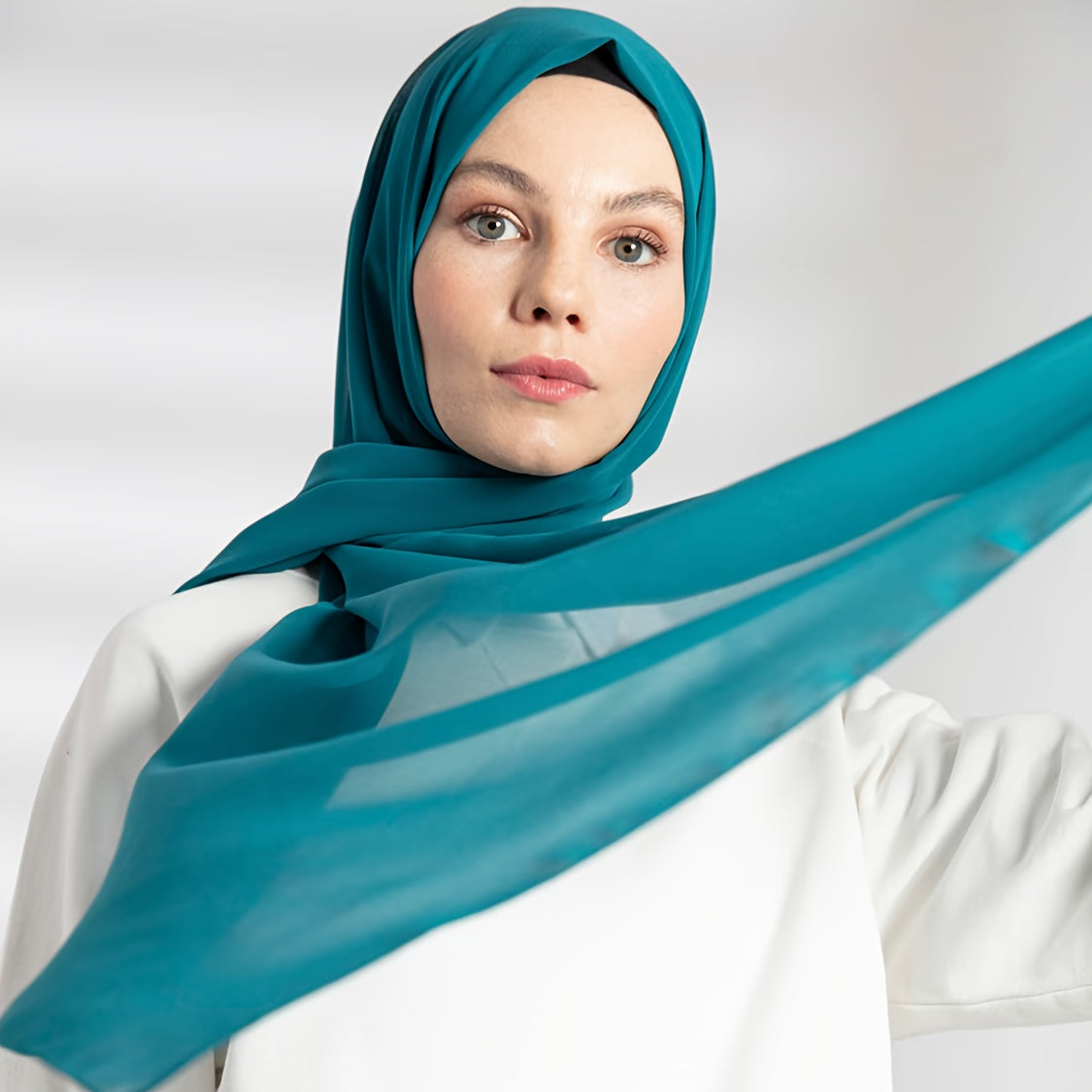 Ayollarning nafas oladigan chiffon hijabi, toza marjon bezaklari, Ramazon uchun qulay