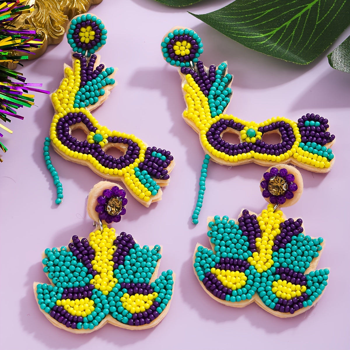 Pendientes colgantes de mascarada con cuentas, con piedras de imitación, pasadores de acero inoxidable para celebraciones