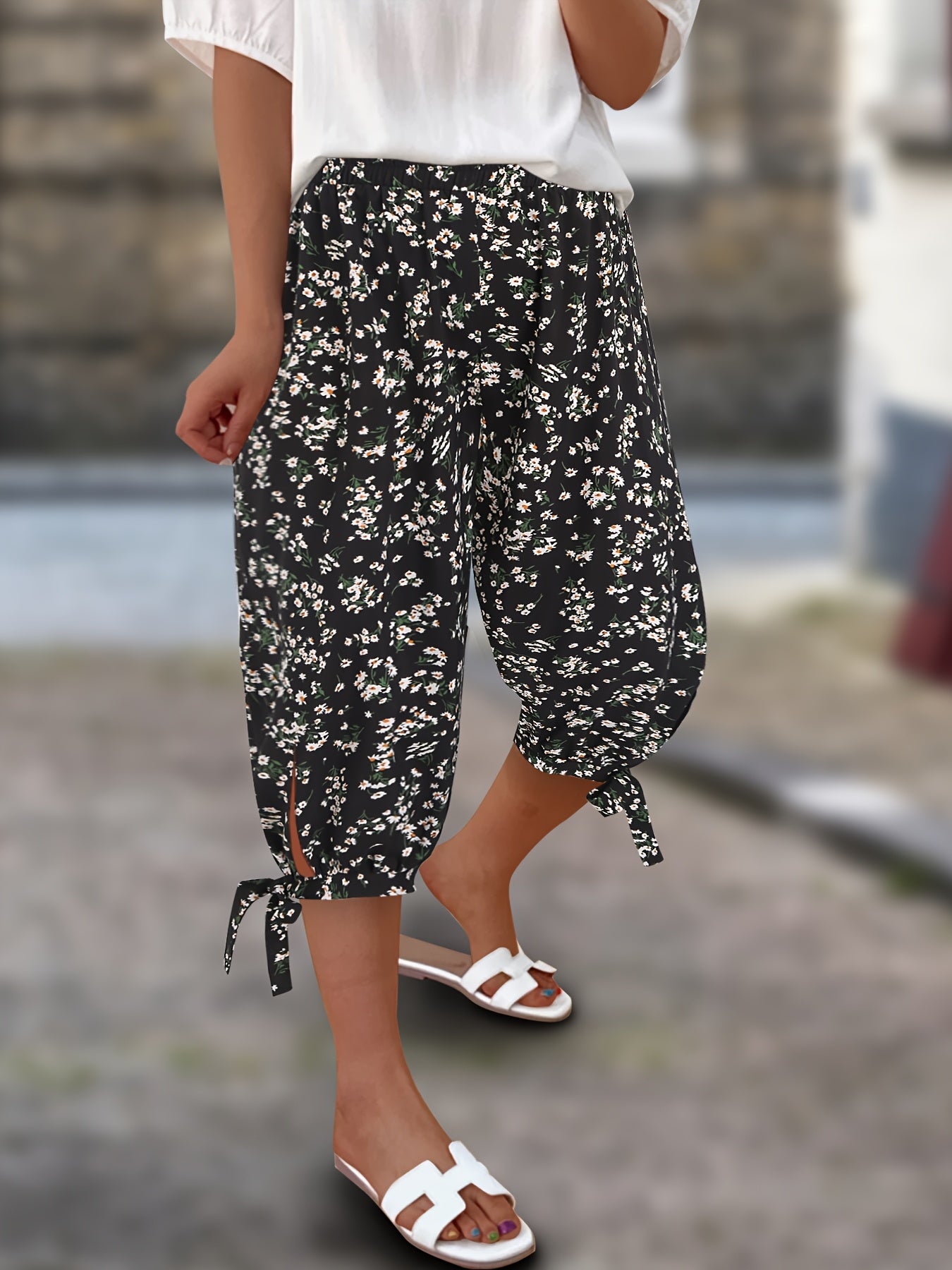 Plus Size Women's Floral Wide Leg Waist-Cinched Split Pants