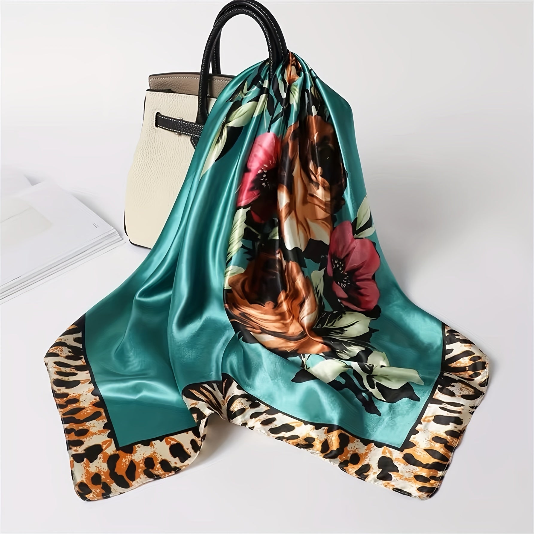 Women’s 35.43 Inch Polyester Headscarf Square Towel for All Seasons and Outdoor Travel