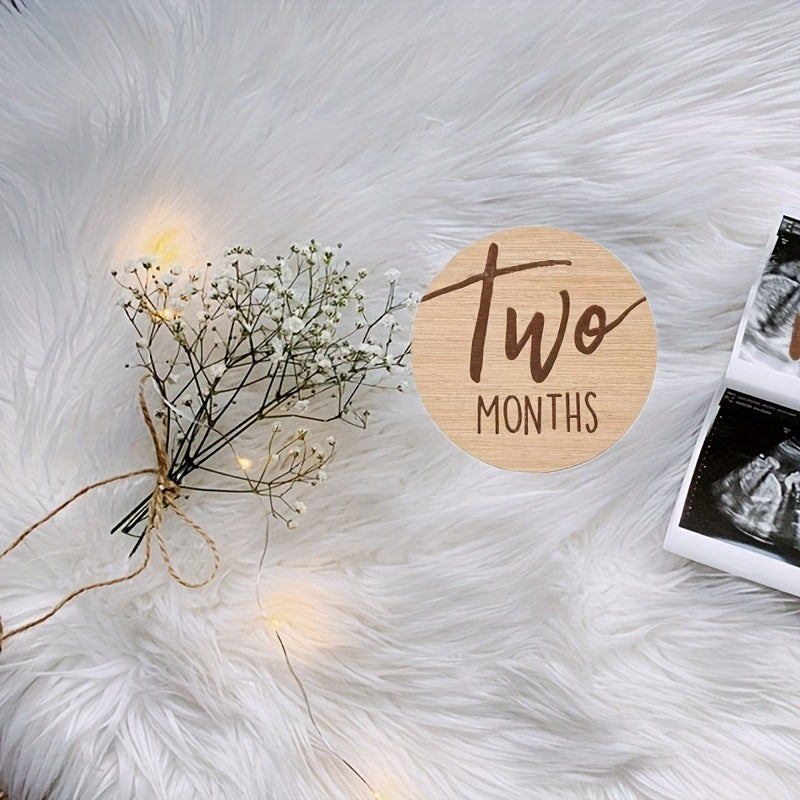 Set of 6 Wooden Double-Sided Milestone Cards for Monthly and First Year Growth