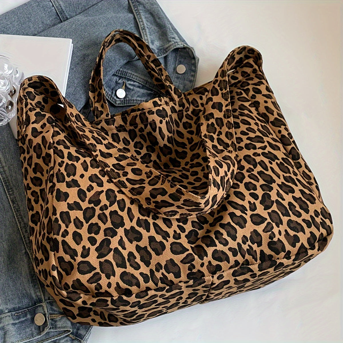 Leopard Print Tote Bag for Women Large Capacity Zipper Closure Versatile Fabric